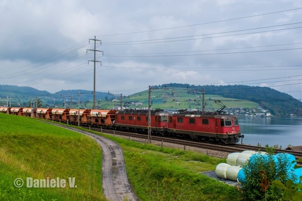 Re 420 272-7 + Re 620 015-8